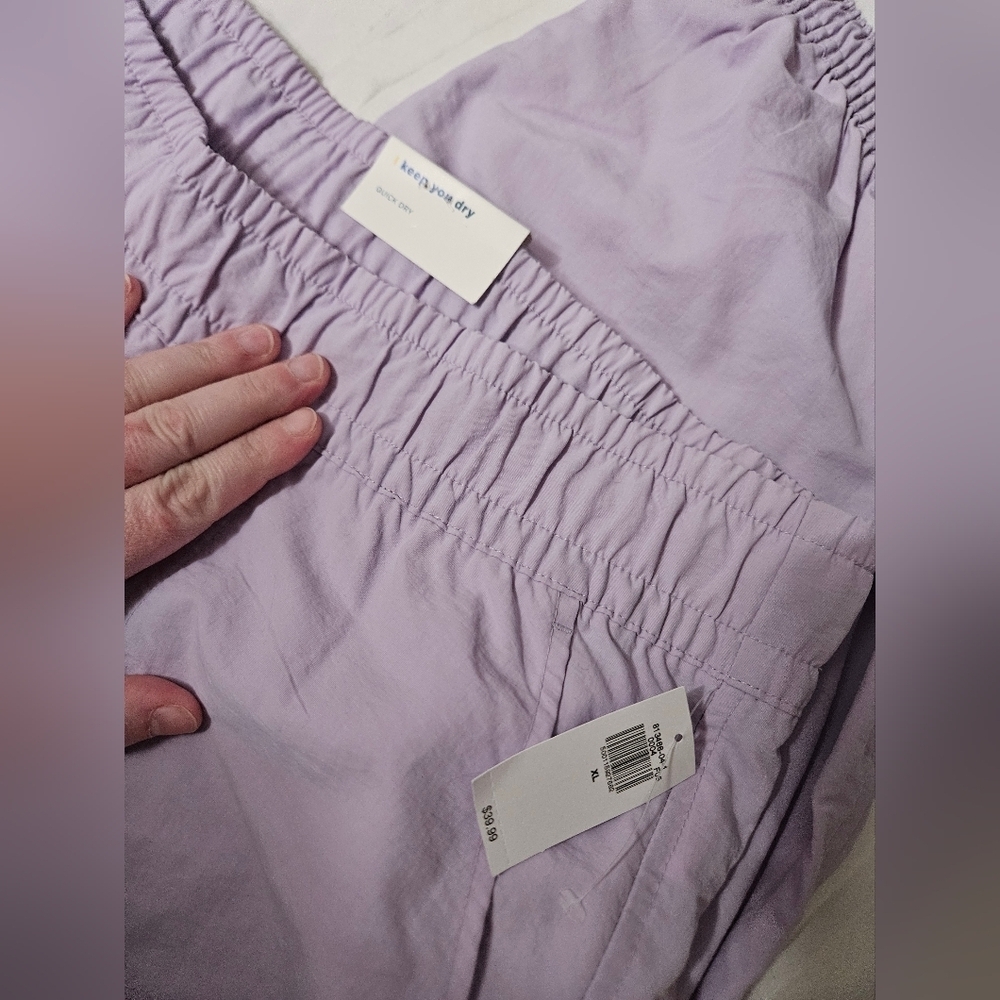 Old Navy NWT Ankle-Zip Cargo Joggers Womens Lavender Quick Dry Nylon! - Picture 3 of 9